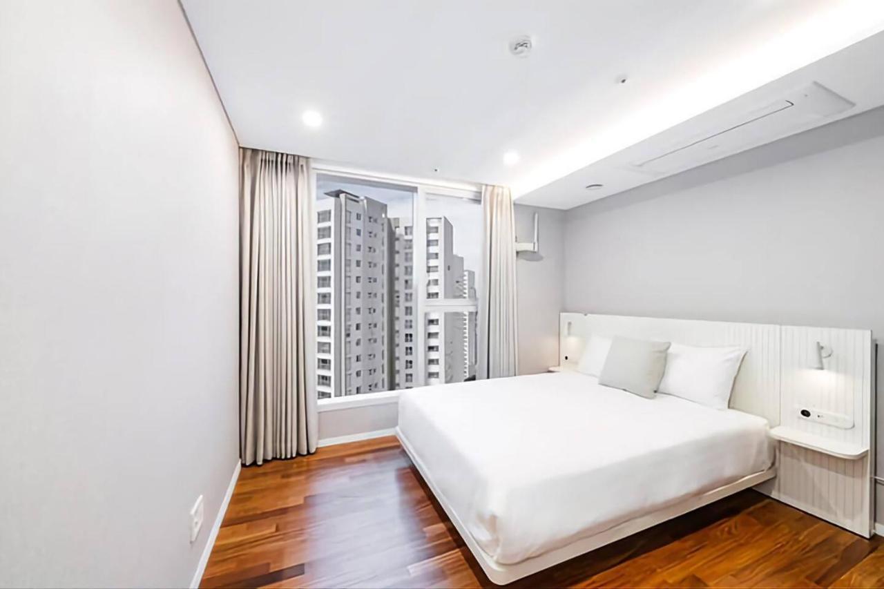 Uh Flat The Seocho Apartment Seoul Luaran gambar