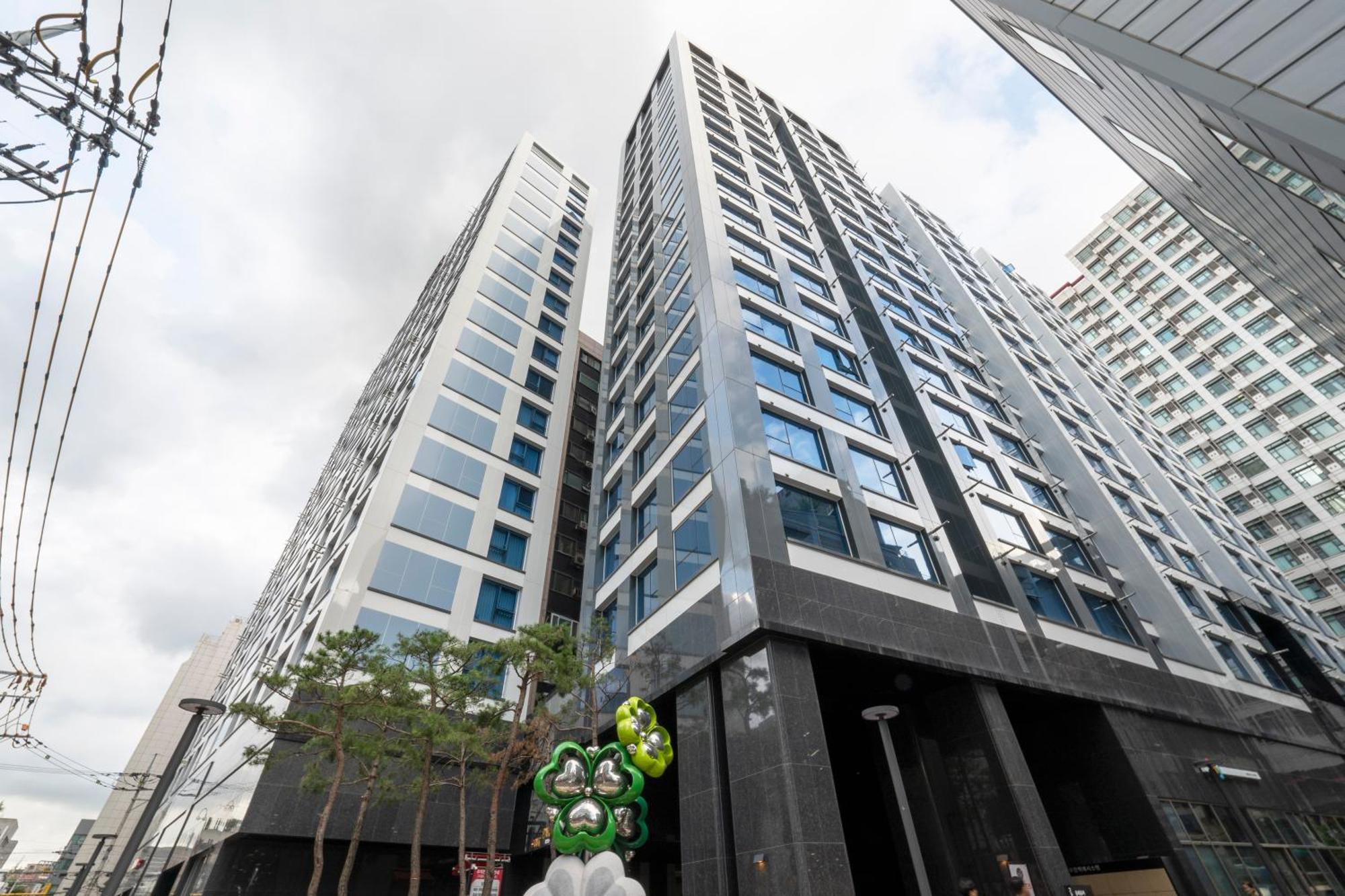Uh Flat The Seocho Apartment Seoul Luaran gambar